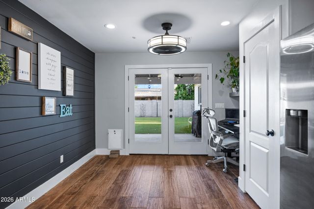 8749 E SAGE Drive, Scottsdale, AZ 85250