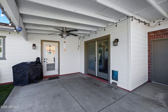 8749 E SAGE Drive, Scottsdale, AZ 85250