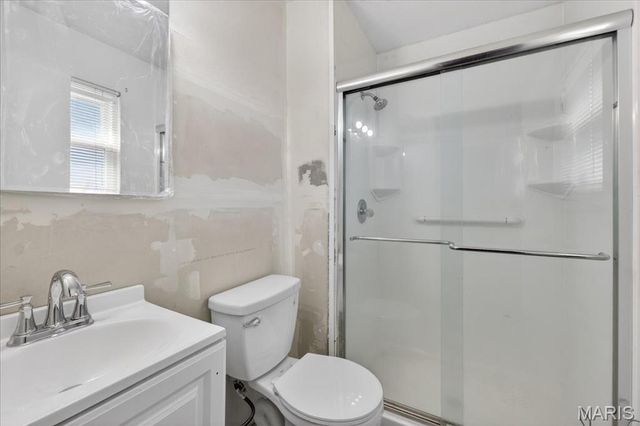 11754 El Somo Court, Florissant, MO 63033