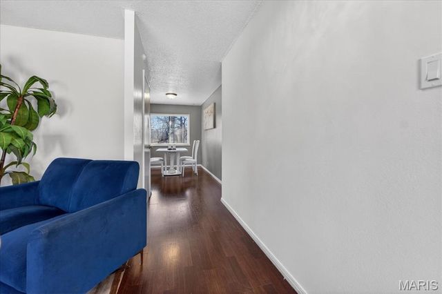 11754 El Somo Court, Florissant, MO 63033