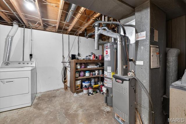 11754 El Somo Court, Florissant, MO 63033