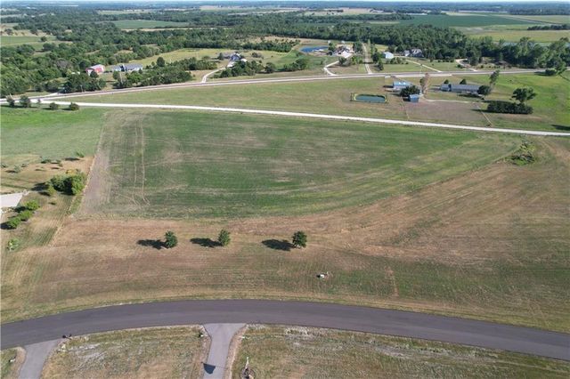 9 Wheatland Drive, Ottawa, KS 66067