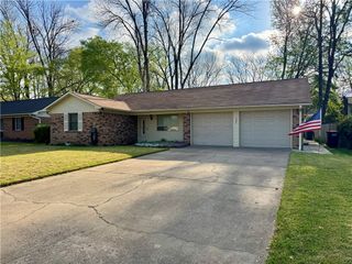 1504 Knoxville Avenue, Russellville, AR 72801