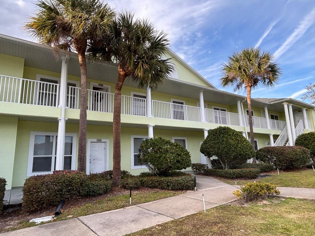 3162 SUN LAKE COURT B, Kissimmee, FL 34747