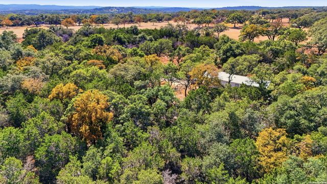 190 N Contour Dr., Spring Branch, TX 78070