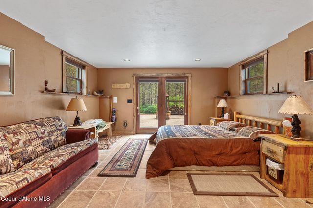 31756 N Riffle RD, Spirit Lake, ID 83869