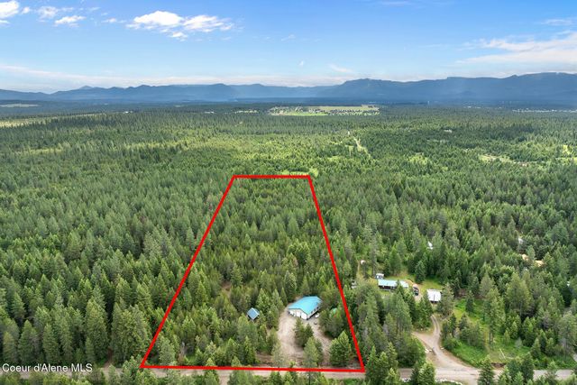 31756 N Riffle RD, Spirit Lake, ID 83869