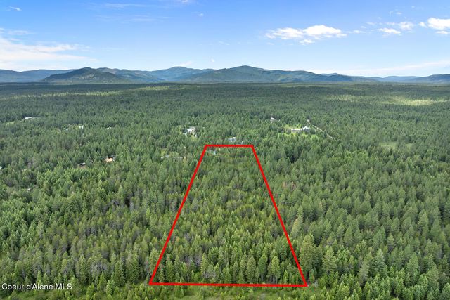 31756 N Riffle RD, Spirit Lake, ID 83869