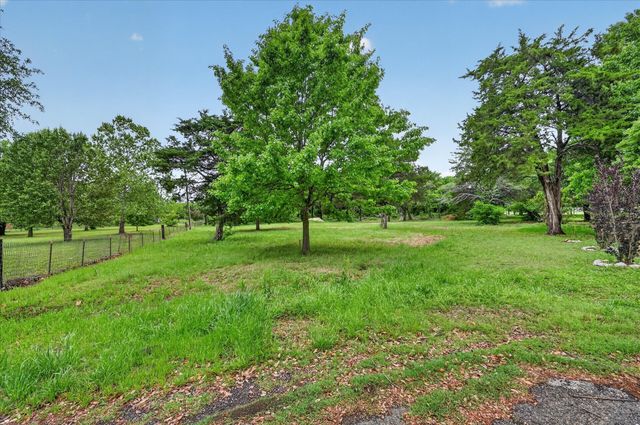205 Brookwood Court, Ovilla, TX 75154