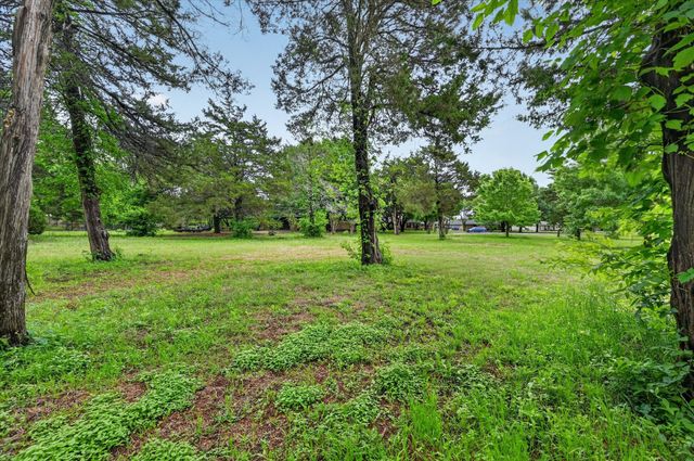 205 Brookwood Court, Ovilla, TX 75154