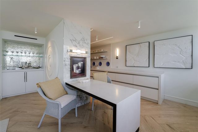 1 Grove Isle Dr A809, Miami, FL 33133