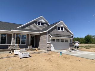 7603 Brook Villa South 136, Allendale, MI 49401