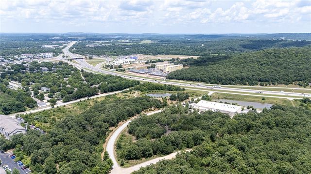 3113 Technology Way, Fayetteville, AR 72704