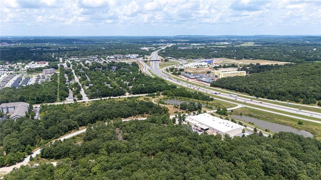 3113 Technology Way, Fayetteville, AR 72704