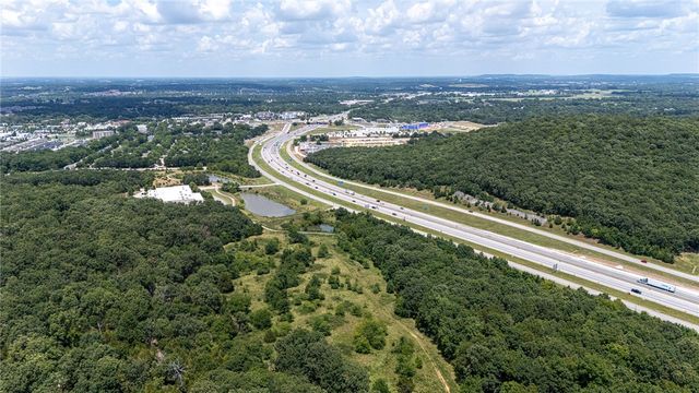 3113 Technology Way, Fayetteville, AR 72704
