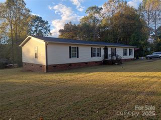1900 Shady Lane Lane, Newton, NC 28658