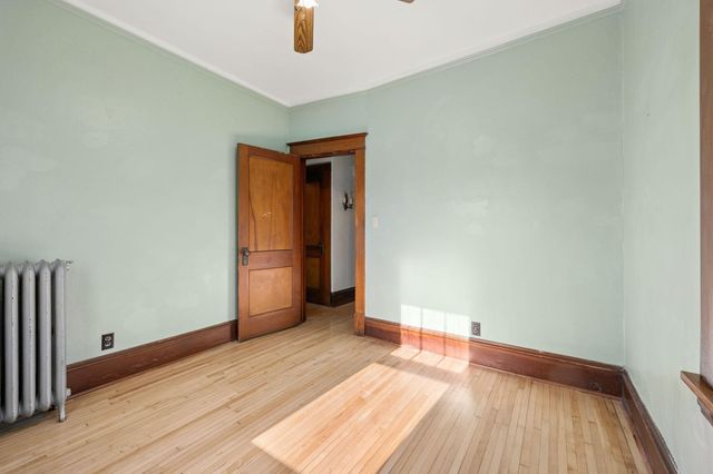 658 Smith Avenue S, Saint Paul, MN 55107