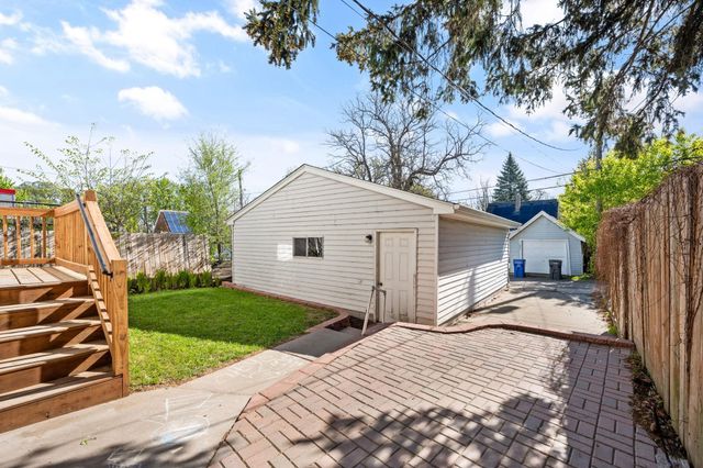 658 Smith Avenue S, Saint Paul, MN 55107
