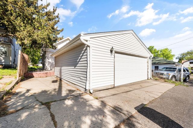 658 Smith Avenue S, Saint Paul, MN 55107