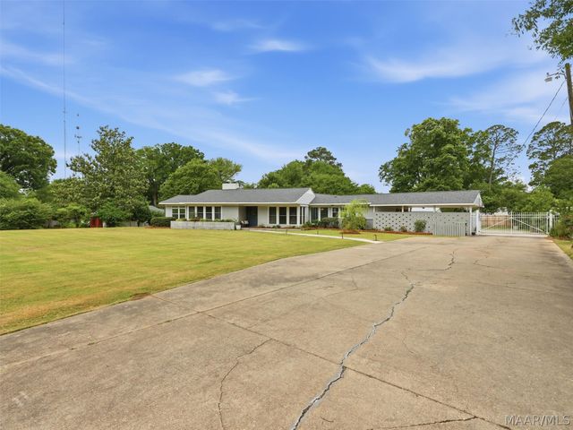 3610 Thomas Avenue, Montgomery, AL 36111