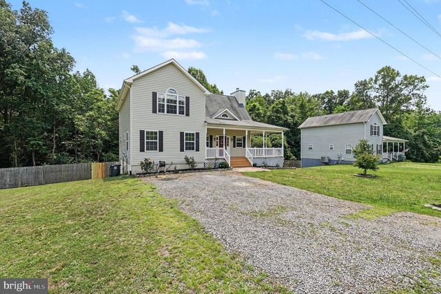 21182 MOUNT RD, Rappahannock Academy, VA 22538