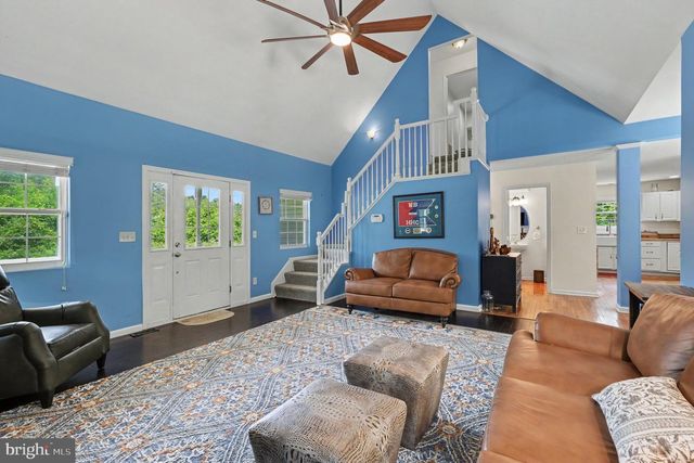 21182 MOUNT RD, Rappahannock Academy, VA 22538