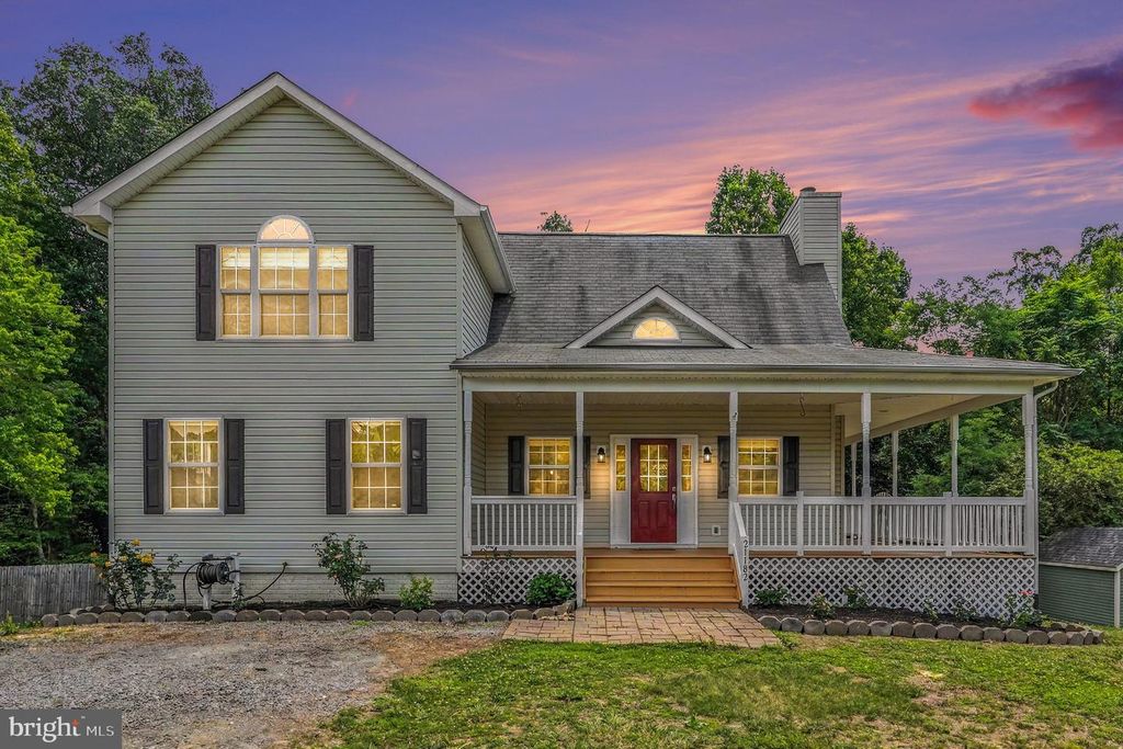 21182 MOUNT RD, Rappahannock Academy, VA 22538