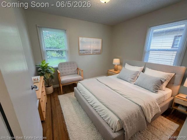 1821 Hanover Street, Lincoln Park, MI 48146