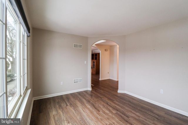 405 BOYD DR, Red Lion, PA 17356