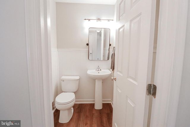 405 BOYD DR, Red Lion, PA 17356