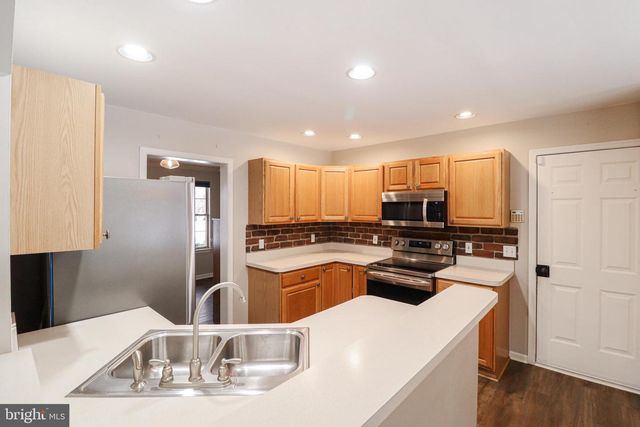 405 BOYD DR, Red Lion, PA 17356