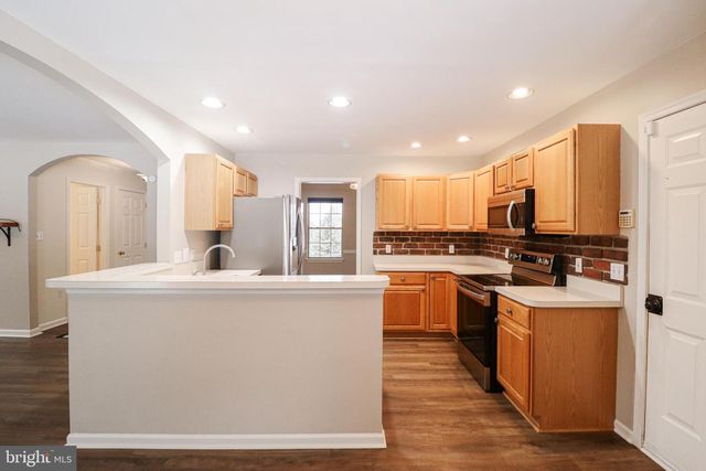 405 BOYD DR, Red Lion, PA 17356