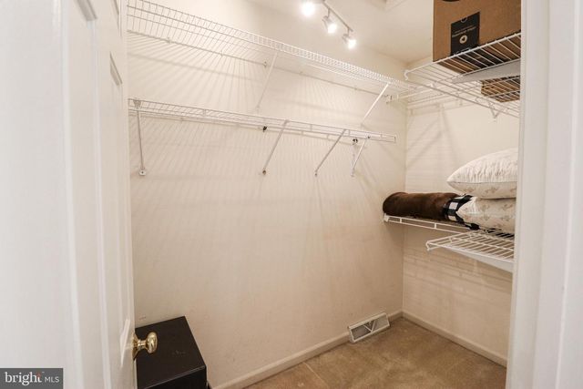 405 BOYD DR, Red Lion, PA 17356