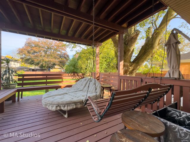 9237 Mason Avenue, Morton Grove, IL 60053