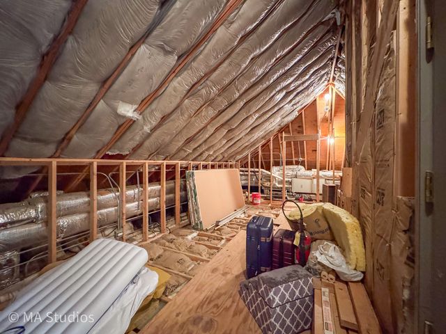 9237 Mason Avenue, Morton Grove, IL 60053