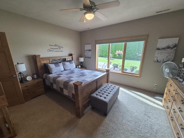 3774 Red Stone Drive, Janesville, WI 53548