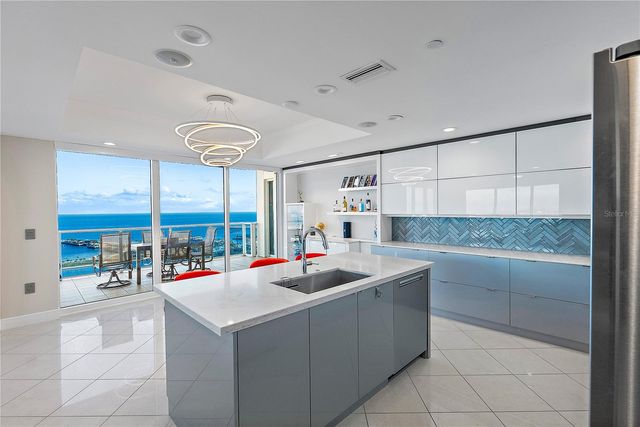 400 BEACH DRIVE NE 2203, St Petersburg, FL 33701