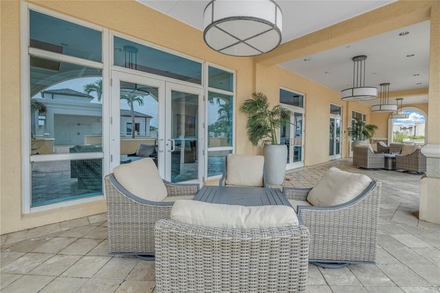 400 BEACH DRIVE NE 2203, St Petersburg, FL 33701