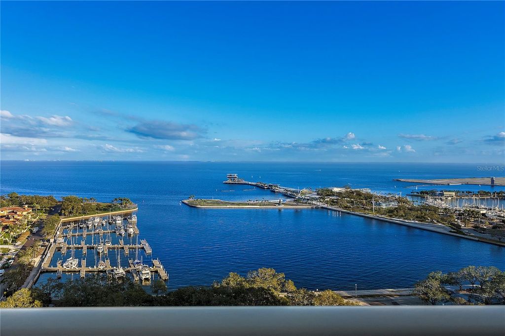 400 BEACH DRIVE NE 2203, St Petersburg, FL 33701