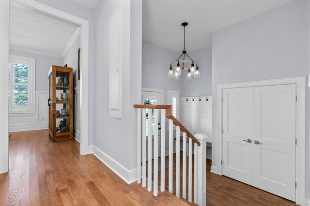 127 Paul Place, Fairfield, CT 06824
