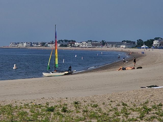 127 Paul Place, Fairfield, CT 06824