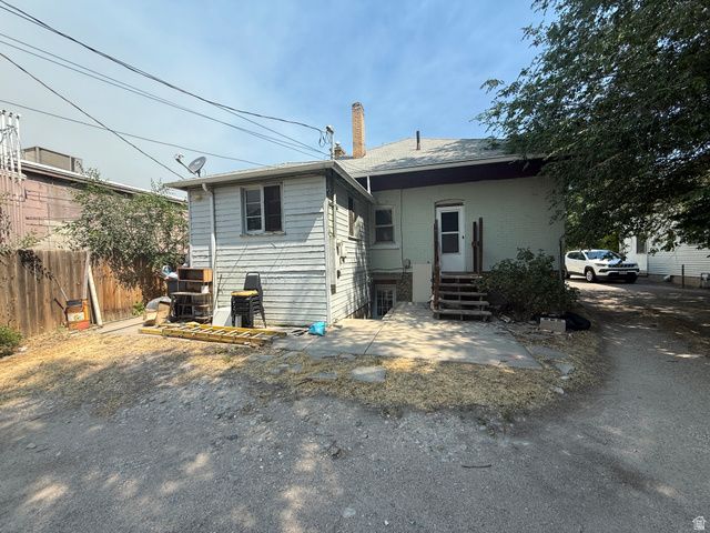 869 W CENTER ST, Provo, UT 84601