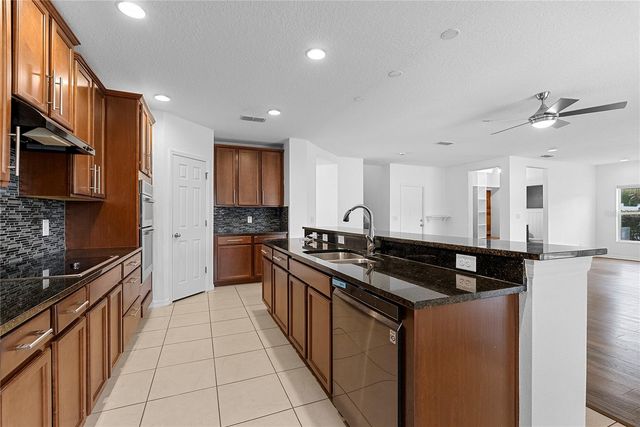 10014 STOCKBRIDGE STREET, Clermont, FL 34711
