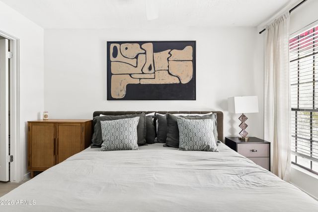 7557 N DREAMY DRAW Drive 275, Phoenix, AZ 85020