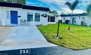 10 Temple CT, Lehigh Acres, FL 33936