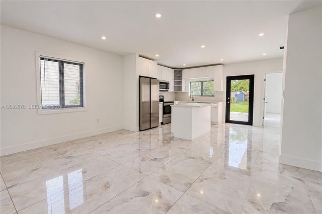 835 NW 126th Street, North Miami, FL 33168
