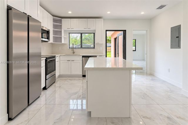 835 NW 126th Street, North Miami, FL 33168