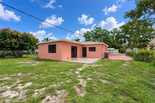 835 NW 126th Street, North Miami, FL 33168