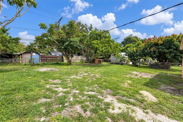 835 NW 126th Street, North Miami, FL 33168