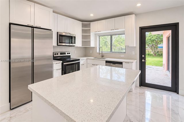835 NW 126th Street, North Miami, FL 33168
